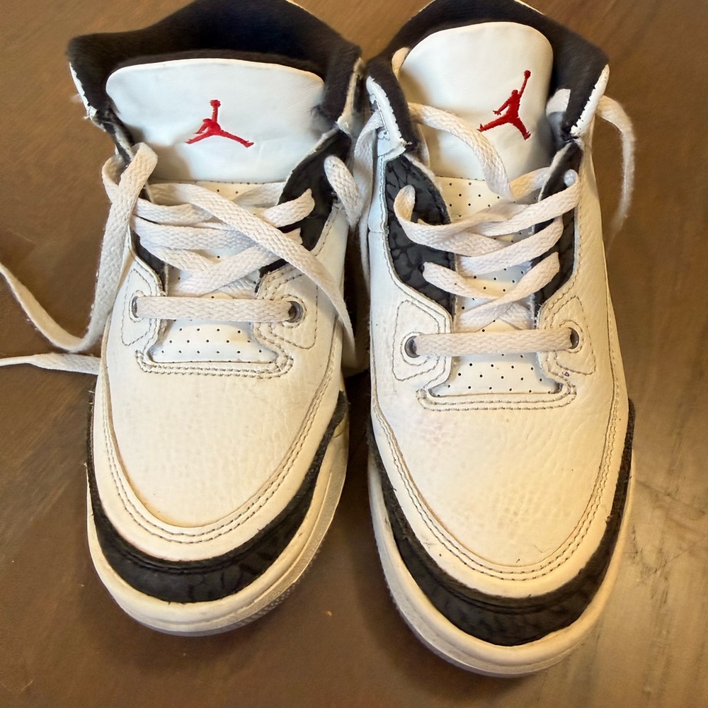 Jordan 3’s